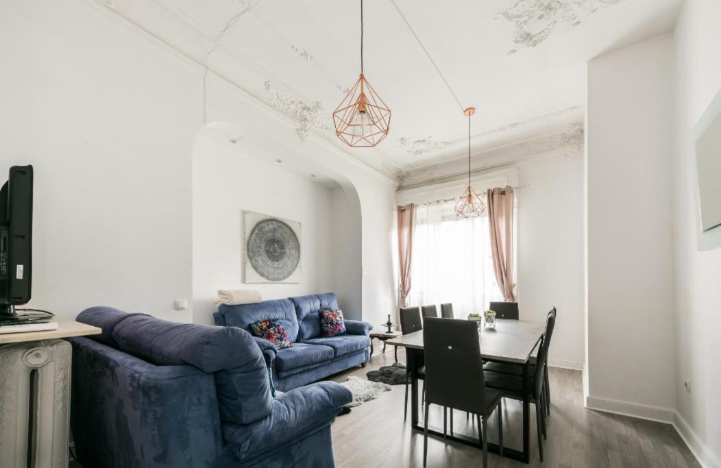 M&F 7 Rooms/7 Bathrooms Over Gran Via Madrid Eksteriør bilde