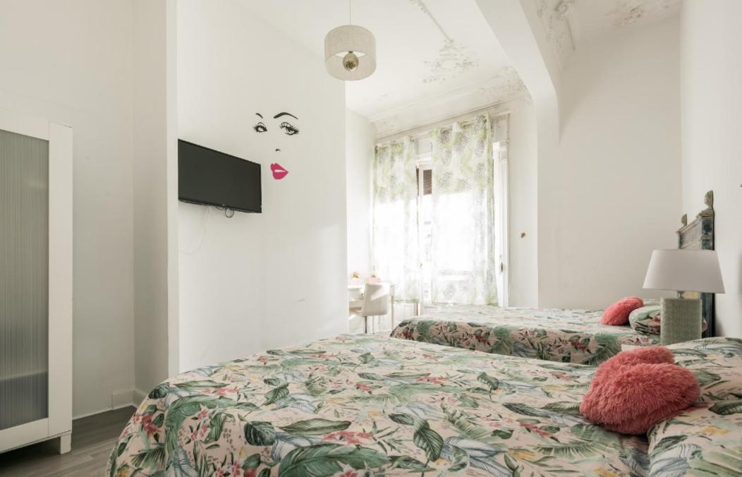 M&F 7 Rooms/7 Bathrooms Over Gran Via Madrid Eksteriør bilde