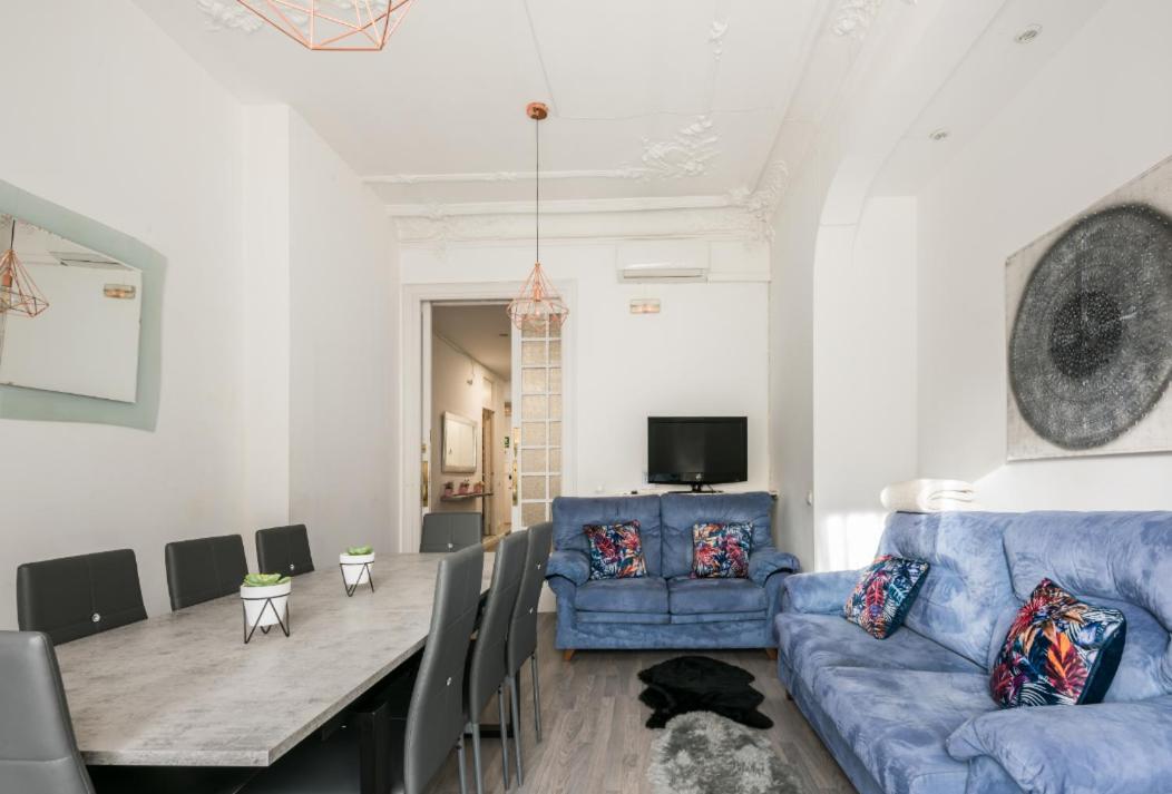 M&F 7 Rooms/7 Bathrooms Over Gran Via Madrid Eksteriør bilde