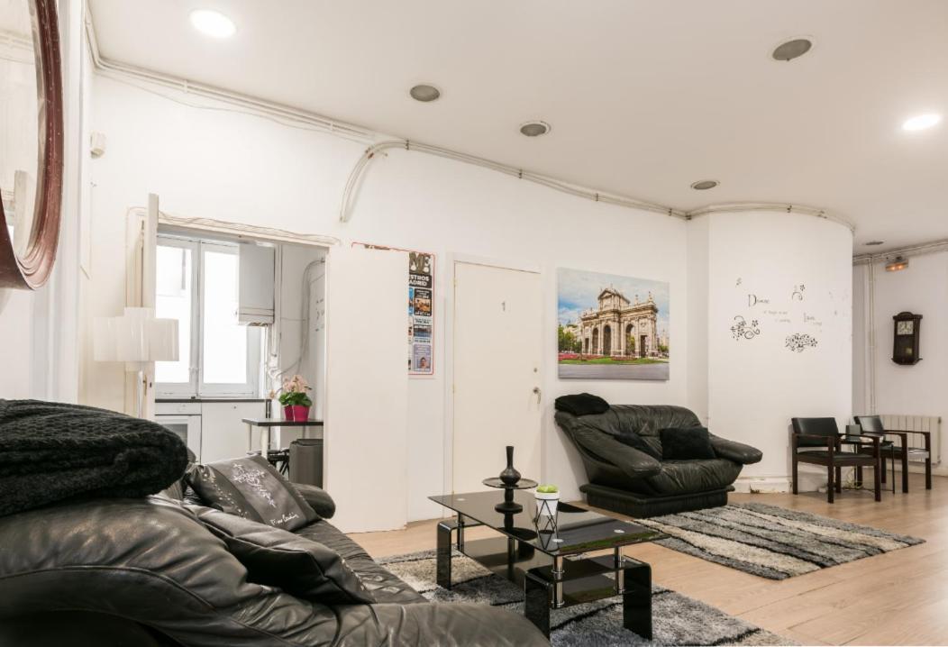 M&F 7 Rooms/7 Bathrooms Over Gran Via Madrid Eksteriør bilde