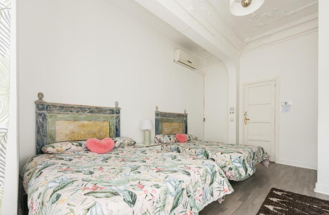 M&F 7 Rooms/7 Bathrooms Over Gran Via Madrid Eksteriør bilde