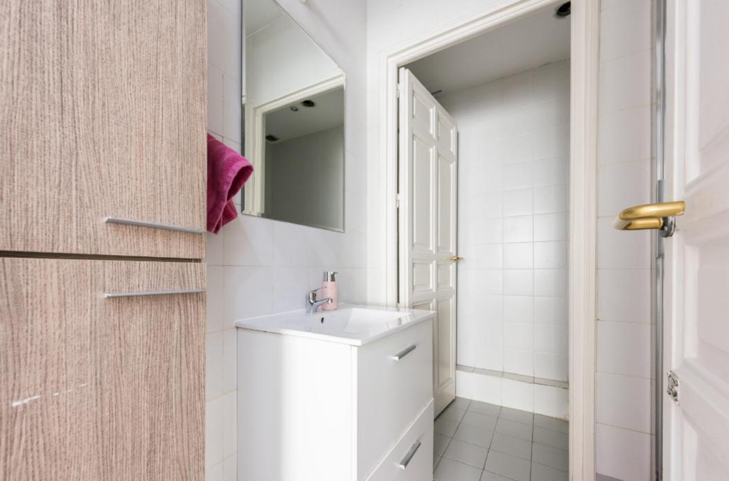 M&F 7 Rooms/7 Bathrooms Over Gran Via Madrid Eksteriør bilde