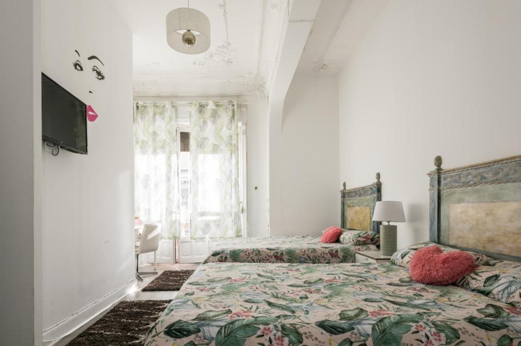 M&F 7 Rooms/7 Bathrooms Over Gran Via Madrid Eksteriør bilde