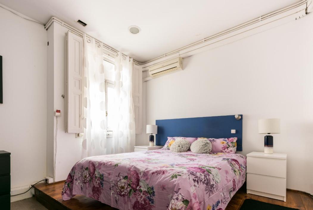 M&F 7 Rooms/7 Bathrooms Over Gran Via Madrid Eksteriør bilde