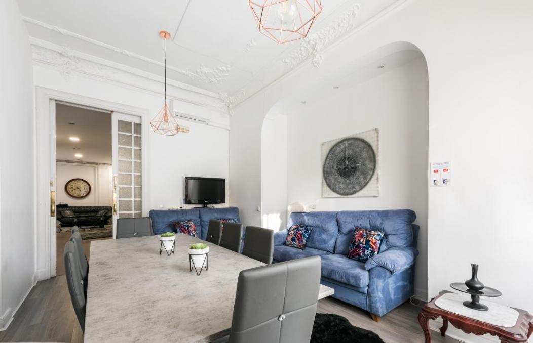 M&F 7 Rooms/7 Bathrooms Over Gran Via Madrid Eksteriør bilde